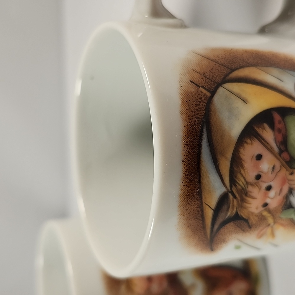 Set of 3 Vintage Hummel-Style Mugs - Collectible Porcelain - Made in Japan 1950s - Picture 14 of 16